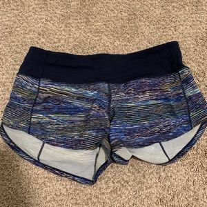 Lululemon Speed Up Short 2.5"